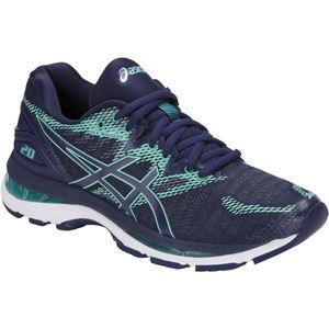 Asics Gel-Nimbus size 8 navy running shoe NWT